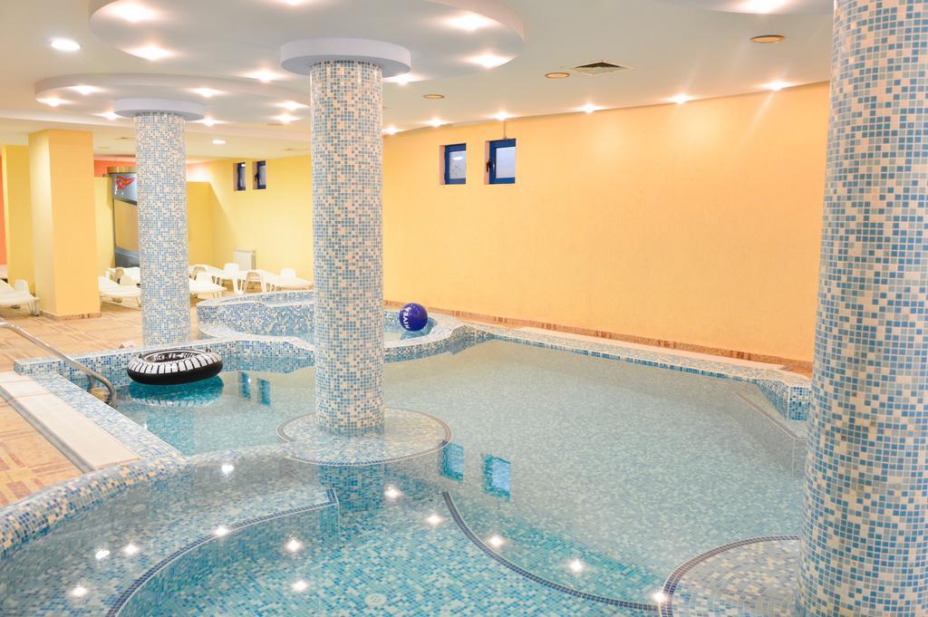 Aphrodite Hotel (Adults Only) Golden Sands Exterior photo